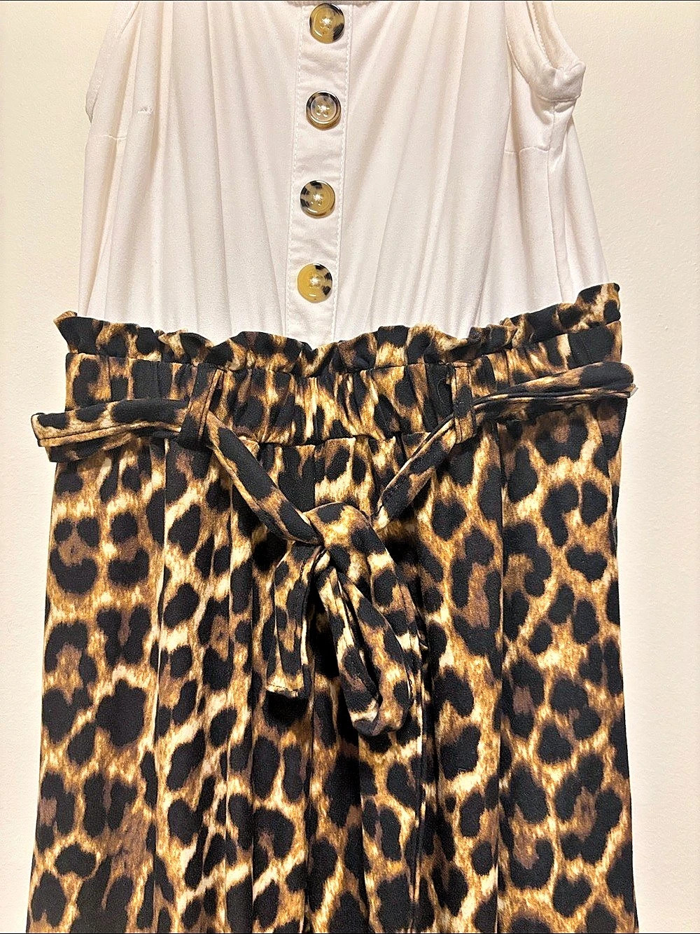 Leopard Print Button Front Jumpsuit - Picture 3 of 6